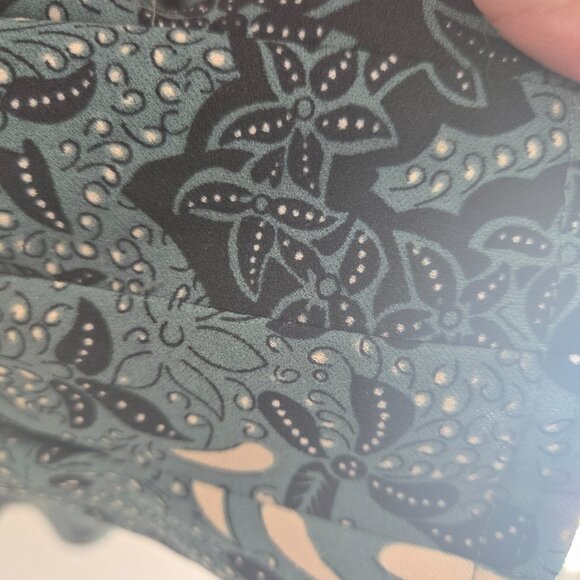 Melloday Green Black Dark Floral Puff Sleeves Long Sleeve Blouse Size 2x - Picture 4 of 11